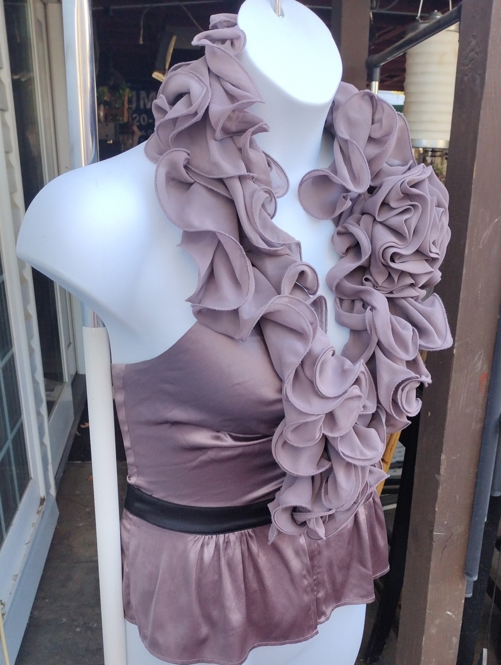 💜 Y2K bebe Dusty Mauve/ Taupe Satin Dramatic Ruffled Fairycore Halter Top - Picture 7 of 15